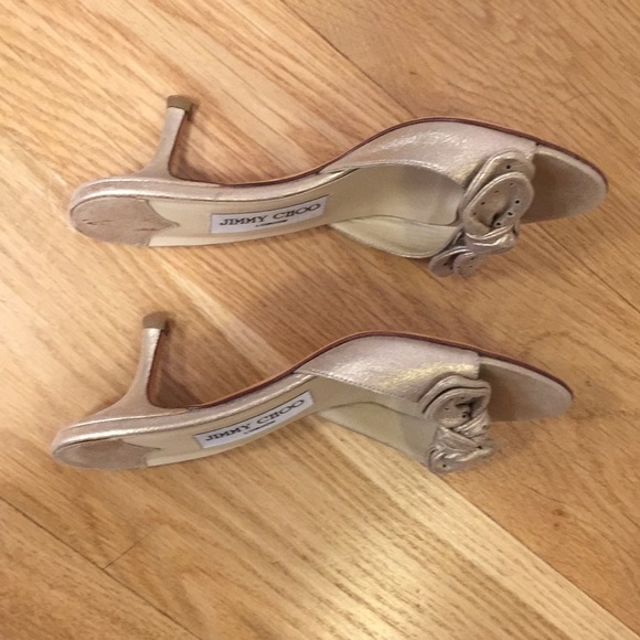 Jimmy Choo Gold Bow Kitten Heels Size 35.5 - Picture 4 of 4